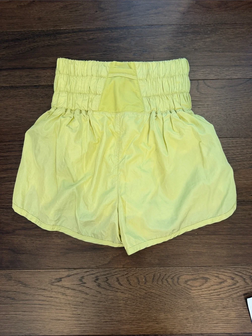 Free People Movement The Way Home Shorts Size Small Yellow - C55-002